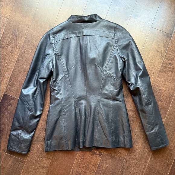 Danier Genuine Leather Black Button up Jacket XSmall - Picture 3 of 9